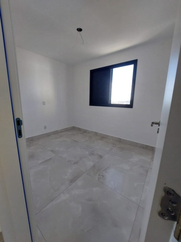 Apartamento Tipo 302 Quarto Solteiro 2